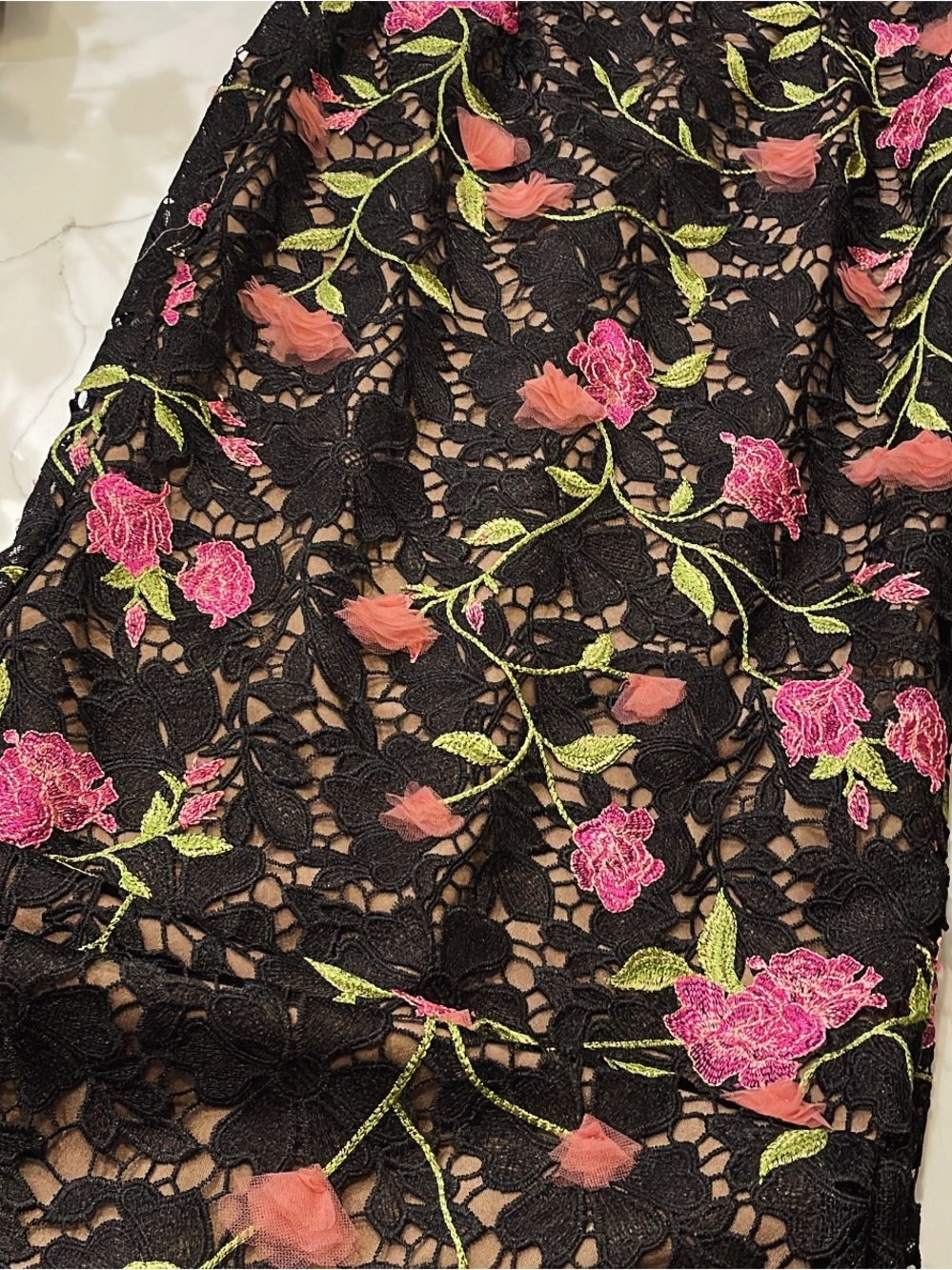 DRESS THE POPULATION Josie Floral Appliqué Sleeveless Gown In Black Multi Size S - Picture 15 of 17